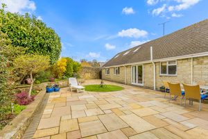 Astrop Road Kings Sutton